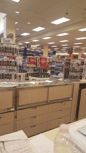 Sears, 425 Union St, Waterbury, CT 06706, USA, 