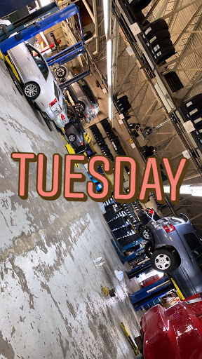 Auto Repair Shop «Arlington Auto Care», reviews and photos, 3298 Wilson Blvd, Arlington, VA 22201, USA