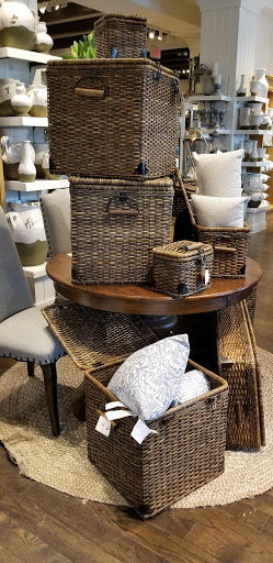 Furniture Store «Pottery Barn», reviews and photos, 125 Westchester Ave #2490a, White Plains, NY 10601, USA