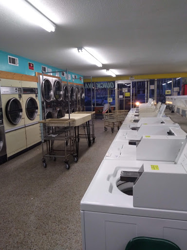 Laundromat «24 Hour Coin Laundry», reviews and photos, 611 James Lee Rd, Fort Walton Beach, FL 32547, USA