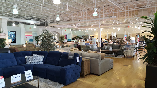 Furniture Store «American Signature Furniture», reviews and photos, 7463 W Colonial Dr, Orlando, FL 32818, USA
