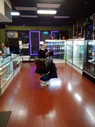 Tobacco Shop «Sky Tobacco Smoke Shop & Gifts», reviews and photos, 8702 Sepulveda Blvd, North Hills, CA 91343, USA