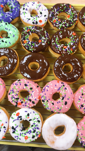 Donut Shop «Kolache Donut Express», reviews and photos, 10110 Woodlands Pkwy #300, Spring, TX 77382, USA