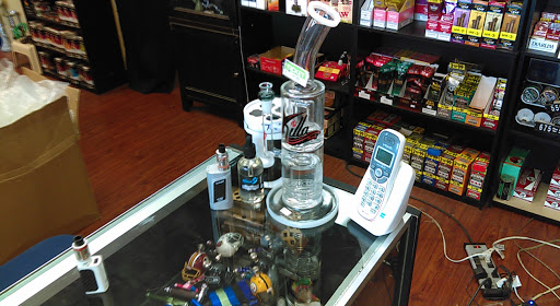 Tobacco Shop «Quick Stop Smoke Shop LLC», reviews and photos, 5210 E 4th Plain Blvd, Vancouver, WA 98661, USA