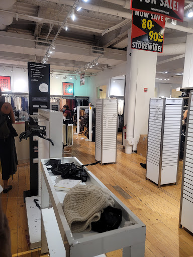 Clothing Store «Express», reviews and photos, 1625 Chestnut St, Philadelphia, PA 19103, USA