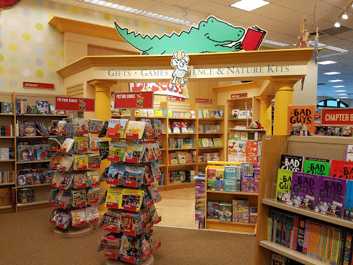 Book Store «Barnes & Noble», reviews and photos, 1 E Towne Mall, Madison, WI 53704, USA