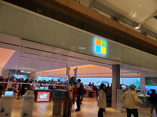 Computer Store «Microsoft Store», reviews and photos, 116 Bellevue Way NE, Bellevue, WA 98004, USA
