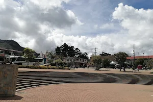 Parque Plazuela de Henao image