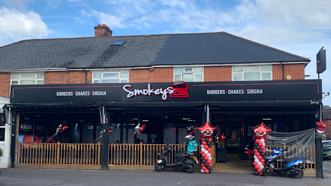 Smokeys - Burgers, Shakes & Shisha