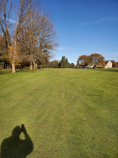 Golf Course «Eagle Vale Golf Course», reviews and photos, 4344 Nine Mile Point Road, Fairport, NY 14450, USA