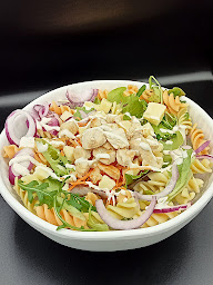 Photo n°62 de Le Comptoir à Salades à Troyes ()