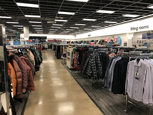 Department Store «Nordstrom Rack Clackamas Promenade», reviews and photos, 8930 SE Sunnyside Rd, Clackamas, OR 97015, USA