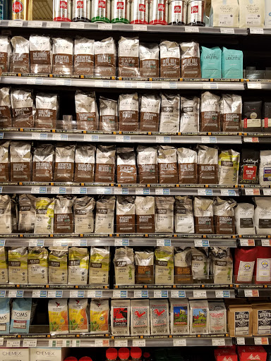 Grocery Store «Whole Foods Market», reviews and photos, 11660 Plaza America Dr, Reston, VA 20190, USA