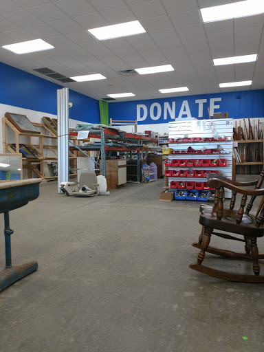 Discount Store «Iowa City ReStore», reviews and photos
