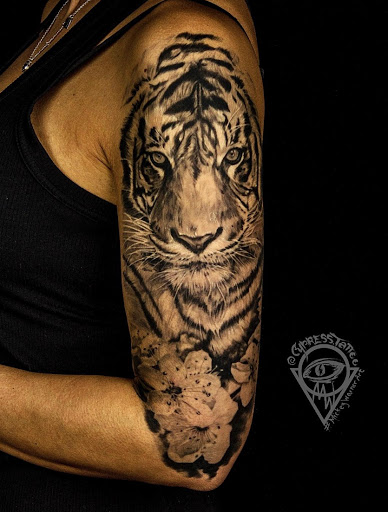 Tattoo Shop «Cypress Tattoo Studio», reviews and photos, 315 E Main St #209, Hillsboro, OR 97123, USA