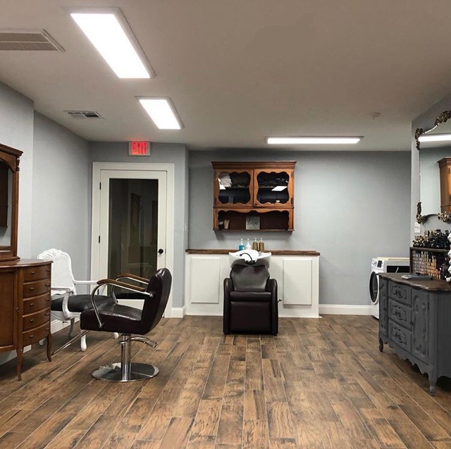 Luxe Salon Suite Brooksville, FL 34601 Services and Reviews