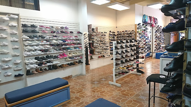 Opiniones de Casa del Zapato en Cuenca - Centro comercial
