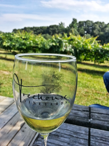 Winery «Treehouse Vineyards», reviews and photos, 301 Bay St, Monroe, NC 28112, USA