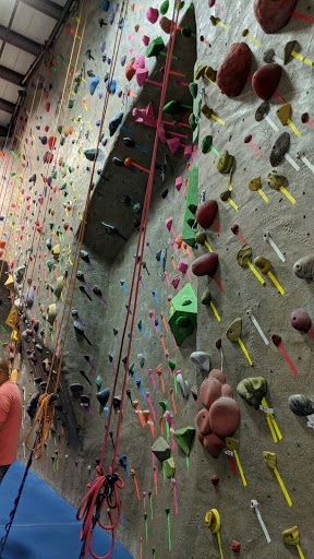 Rock Climbing Gym «Garden State Rocks», reviews and photos, 705 Ginesi Dr, Morganville, NJ 07751, USA