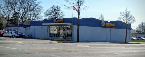Auto Parts Store «NAPA Auto Parts - Genuine Parts Company», reviews and photos, 7909 W Greenfield Ave, West Allis, WI 53214, USA