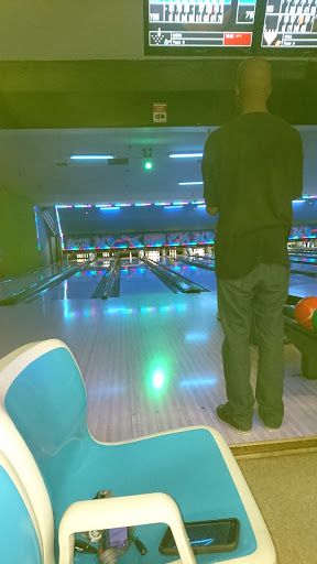 Bowling Alley «Manor Bowl», reviews and photos, 887 Manor Blvd, San Leandro, CA 94579, USA