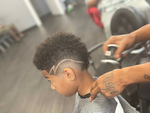 Barber Shop «Ridges Barber Shop and Beauty Salon - Ethnic Hair Care», reviews and photos, 7630 Fry Rd Ste 500, Cypress, TX 77433, USA