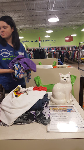 Non-Profit Organization «Goodwill Store», reviews and photos, 570 Saraina Rd, Shelbyville, IN 46176, USA