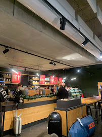 Atmosphère du Café Starbucks à Le Mesnil-Amelot - n°16