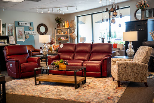 Furniture Store «La-Z-Boy Furniture Galleries», reviews and photos, 7070 SW Nyberg St, Tualatin, OR 97062, USA