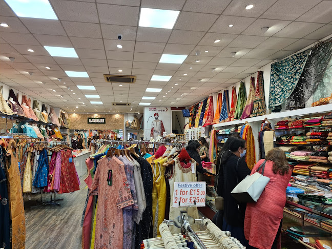 Reviews of Golden Mile in Leicester - Shopping mall