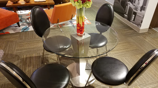 Furniture Rental Service «CORT Furniture Rental & Clearance Center», reviews and photos, 1230 Andover Park E, Tukwila, WA 98188, USA