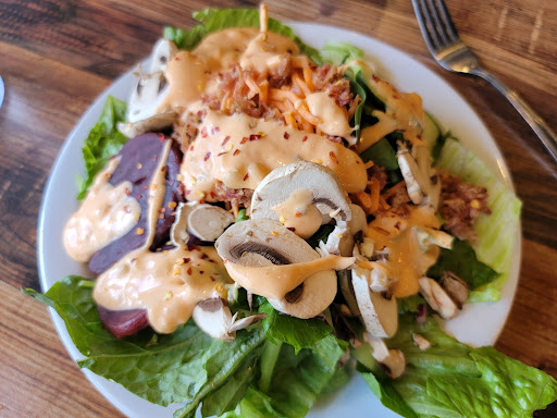 Pizza Restaurant «Round Table Pizza», reviews and photos, 398 Florin Rd, Sacramento, CA 95831, USA