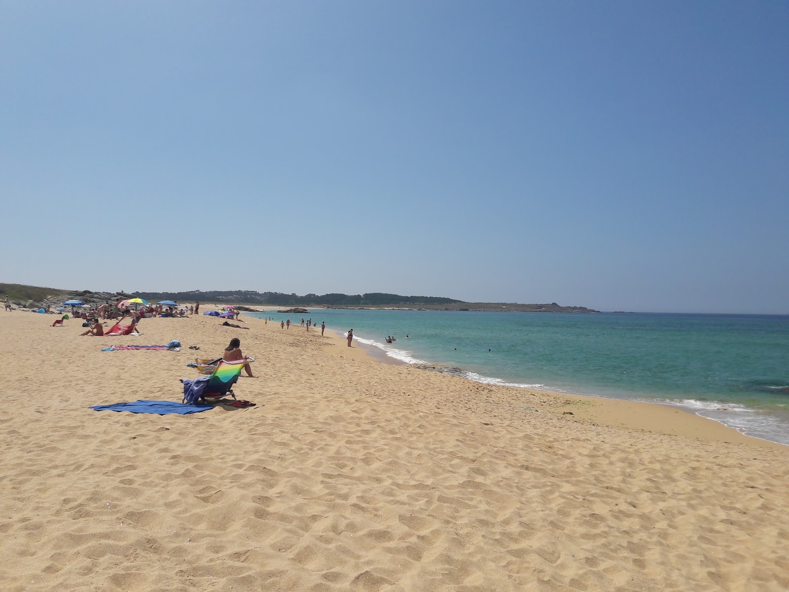 Foto van Vilar beach met turquoise puur water oppervlakte