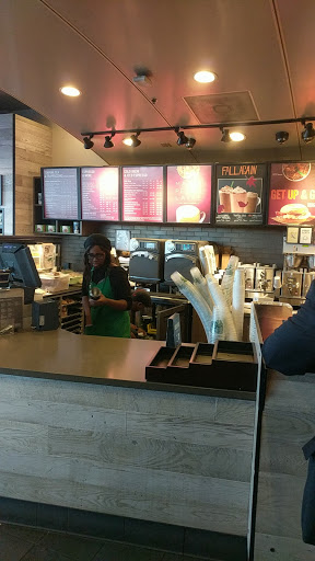 Coffee Shop «Starbucks», reviews and photos, 14423 Chantilly Crossing Ln, Chantilly, VA 20151, USA