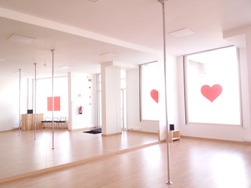 Pole Heart - Pole Dance, Movement & Fitness Studio