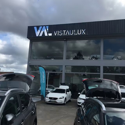 Comentários e avaliações sobre o Vistaulux Automóveis