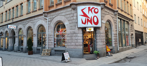 Stores to buy women's sandals Stockholm