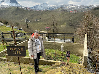 Yeni Belediyesi Mezarlığı