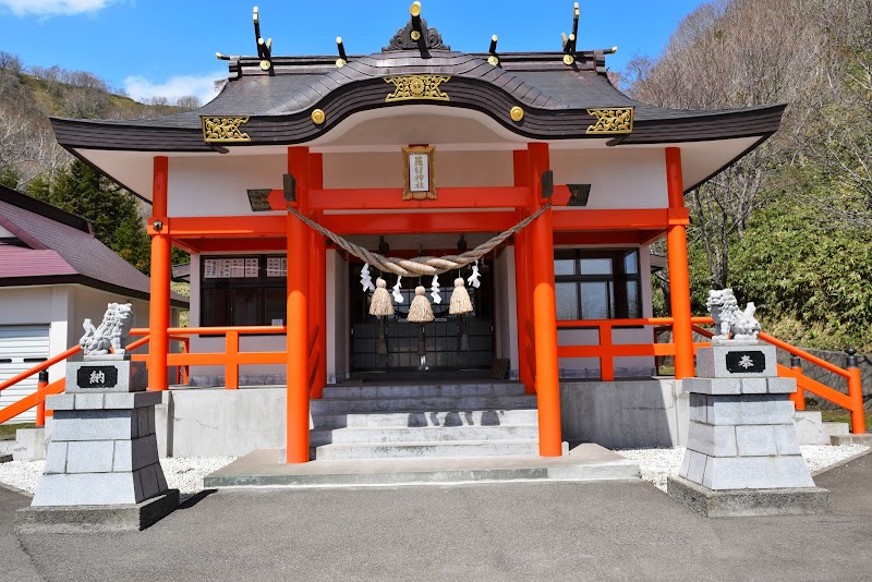 羅臼神社