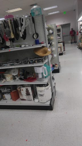 Thrift Store «Goodwill», reviews and photos, 765 East Ave, Chico, CA 95926, USA