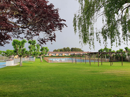 Piscinas Municipales de Ribaforada en Ribaforada, Navarra