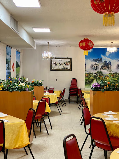 Au,s Garden Chinese Restaurant - 1350 Mookaula St, Honolulu, HI 96817
