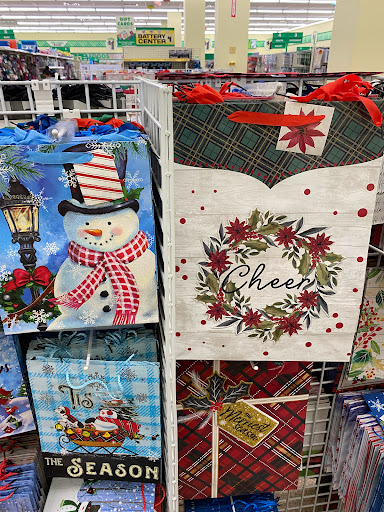 Dollar Store «Dollar Tree», reviews and photos, 146 S Main St, Milford, MA 01757, USA