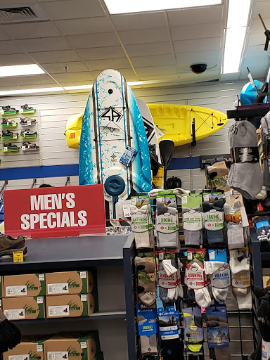 Sporting Goods Store «Big 5 Sporting Goods», reviews and photos, 10027 W Remington Ave #100, Littleton, CO 80127, USA