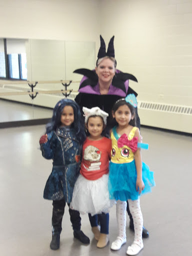 Recreation Center «Simkus Recreation Center», reviews and photos, 849 W Lies Rd, Carol Stream, IL 60188, USA