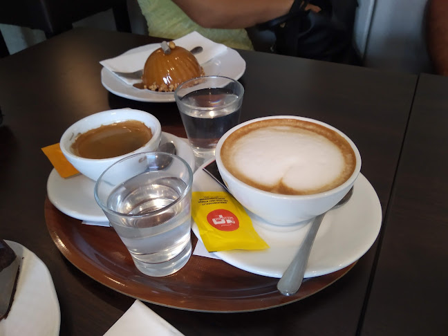 Café Melba Cukrászda és Kávézó - Fagylaltozó