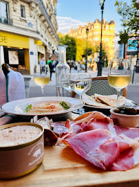 Plats et boissons du Restaurant français LE DÔME VILLIERS - PARIS - n°9