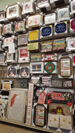 Home Goods Store «Christmas Tree Shops», reviews and photos, 9819 W Broad St, Glen Allen, VA 23060, USA