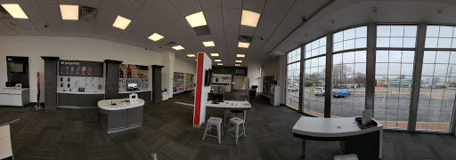 Cell Phone Store «Syosset Verizon Wireless», reviews and photos, 320 Jericho Turnpike, Syosset, NY 11791, USA