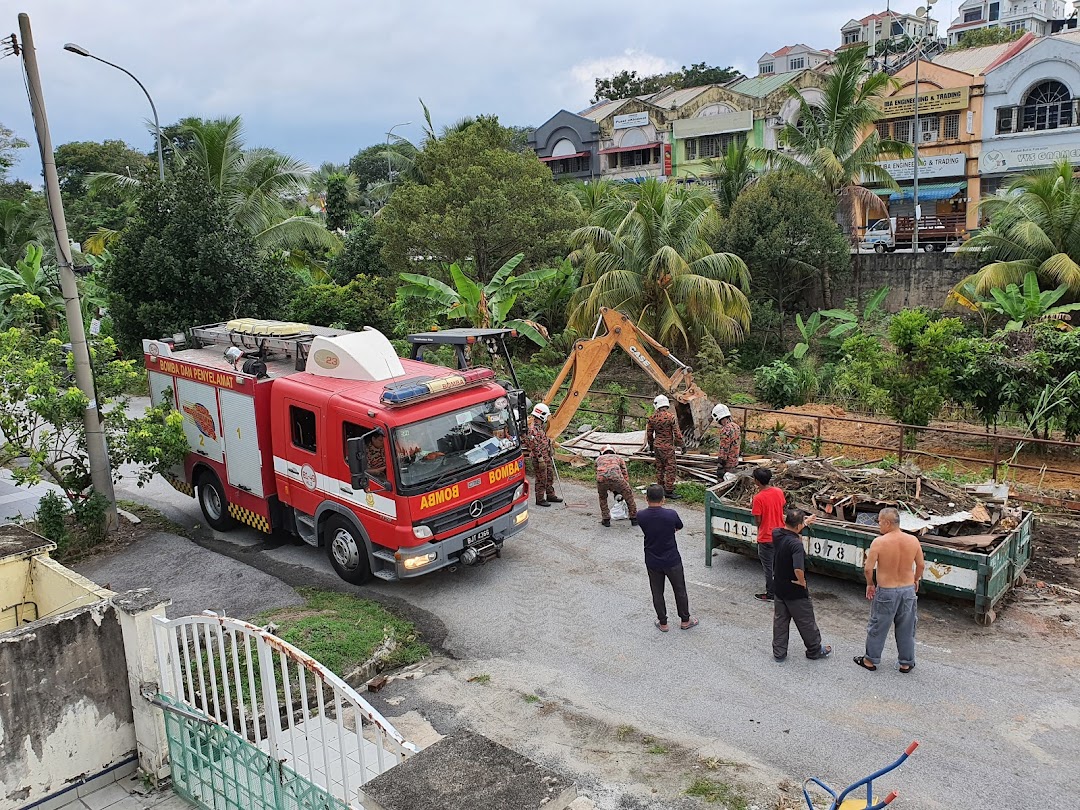 Bandar Tun Hussein Onn Fire and Rescue Station